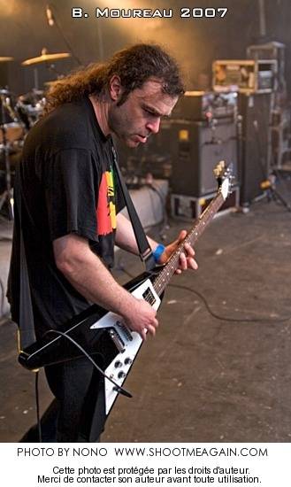 Tagada Jones à Bomal-sur-Ourthe (Durbuy Rock Festival), le 12-05-2007, par Nono — 49 sur 57
